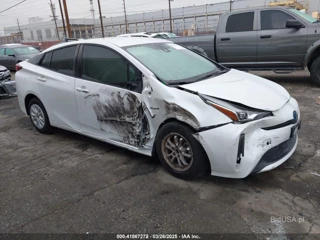 TOYOTA TOYOTA PRIUS LE