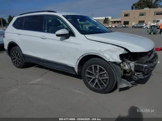 VOLKSWAGEN VOLKSWAGEN TIGUAN 2.0T SE/2.0T SE R-LINE BLACK/2.0T SEL