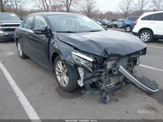 VOLKSWAGEN VOLKSWAGEN PASSAT 2.0T SE