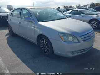 TOYOTA TOYOTA AVALON TOURING