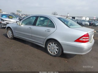 MERCEDES-BENZ MERCEDES-BENZ C 240 LUXURY 4MATIC