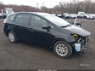 TOYOTA TOYOTA PRIUS V THREE