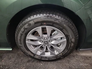 TOYOTA TOYOTA SIENNA LE