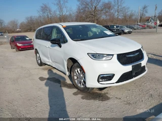 CHRYSLER CHRYSLER PACIFICA TOURING L
