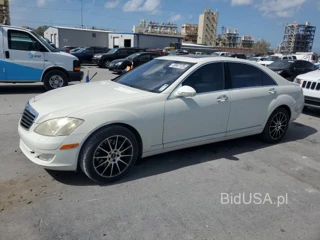 MERCEDES-BENZ S 550 550