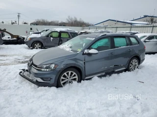 VOLKSWAGEN GOLF ALLTR S