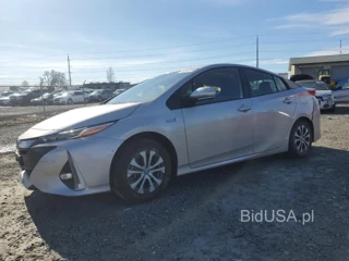 TOYOTA PRIUS PRIM LE
