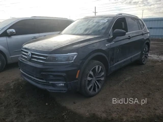 VOLKSWAGEN TIGUAN SEL SEL PREMIUM R-LINE
