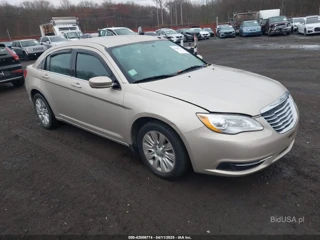 CHRYSLER CHRYSLER 200 LX