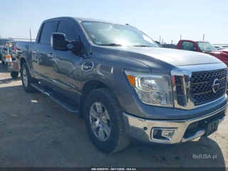 NISSAN NISSAN TITAN SV