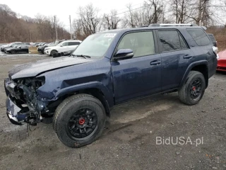 TOYOTA 4RUNNER SR SR5/SR5 PREMIUM