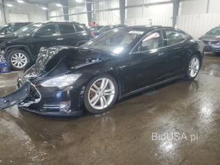 TESLA MODEL S 70 70D