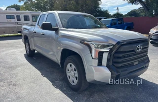 TOYOTA TUNDRA DOU DOUBLE CAB SR