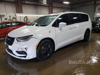 CHRYSLER PACIFICA H HYBRID LIMITED