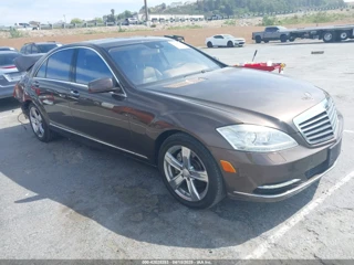 MERCEDES-BENZ MERCEDES-BENZ S 550