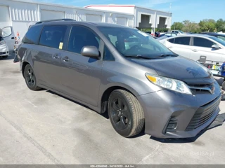 TOYOTA TOYOTA SIENNA LE 8 PASSENGER