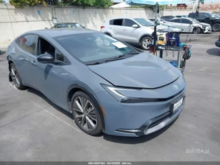 TOYOTA TOYOTA PRIUS XLE
