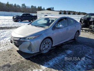 TOYOTA PRIUS PRIM LE