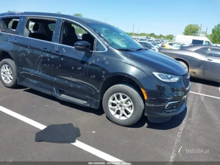 CHRYSLER CHRYSLER PACIFICA TOURING