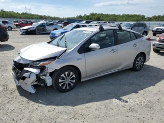 TOYOTA PRIUS PRIM LE