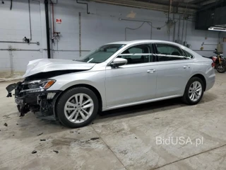 VOLKSWAGEN PASSAT SE SE