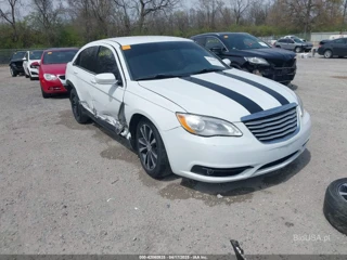 CHRYSLER CHRYSLER 200 S
