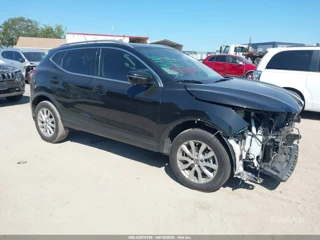 NISSAN NISSAN ROGUE SPORT SV FWD XTRONIC CVT
