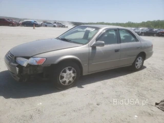 TOYOTA CAMRY CE CE