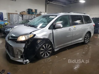 TOYOTA SIENNA XLE XLE