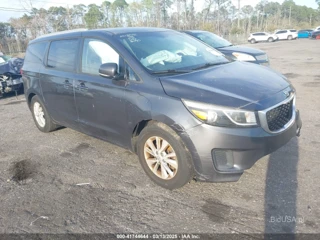 KIA KIA SEDONA LX