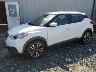 NISSAN KICKS SV SV