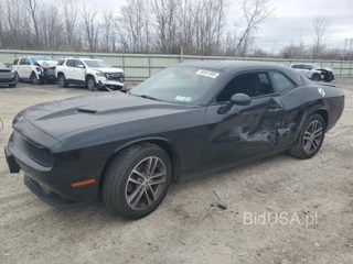 DODGE CHALLENGER SXT