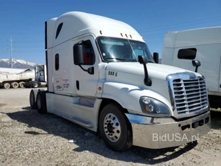 FREIGHTLINER CASCADIA 1