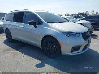 CHRYSLER CHRYSLER PACIFICA TOURING L