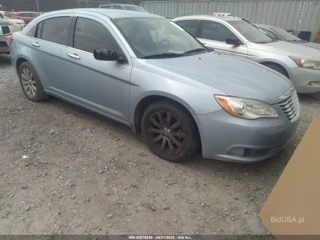 CHRYSLER CHRYSLER 200 LIMITED