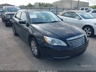 CHRYSLER CHRYSLER 200 TOURING
