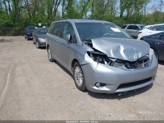 TOYOTA TOYOTA SIENNA XLE V6 8 PASSENGER