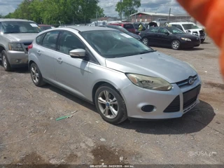 FORD FORD FOCUS SE