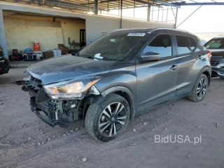 NISSAN KICKS SV SV