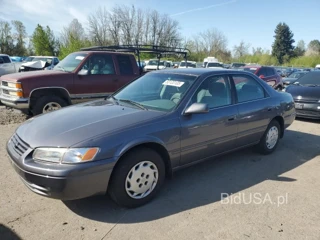 TOYOTA CAMRY LE LE