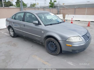 VOLKSWAGEN VOLKSWAGEN PASSAT GLX