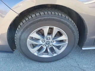 TOYOTA TOYOTA SIENNA LE