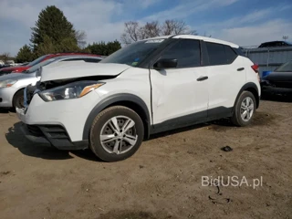 NISSAN KICKS S S