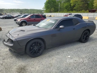 DODGE CHALLENGER SXT