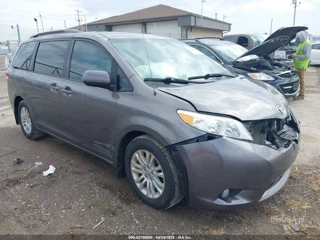 TOYOTA TOYOTA SIENNA XLE V6 8 PASSENGER