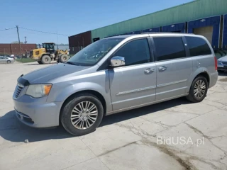 CHRYSLER TOWN & COU TOURING L