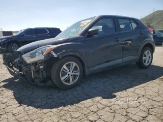 NISSAN KICKS S S