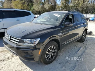 VOLKSWAGEN TIGUAN SE SE