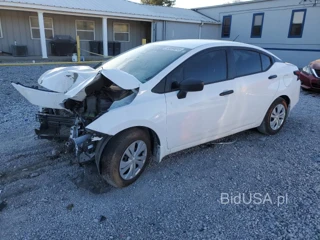 NISSAN VERSA S S