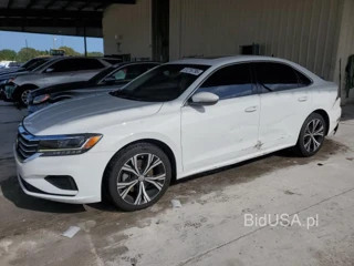 VOLKSWAGEN PASSAT SE SE